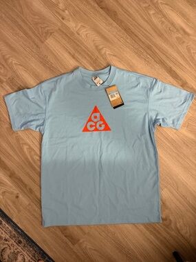Nike ACG Short Sleeve Tee